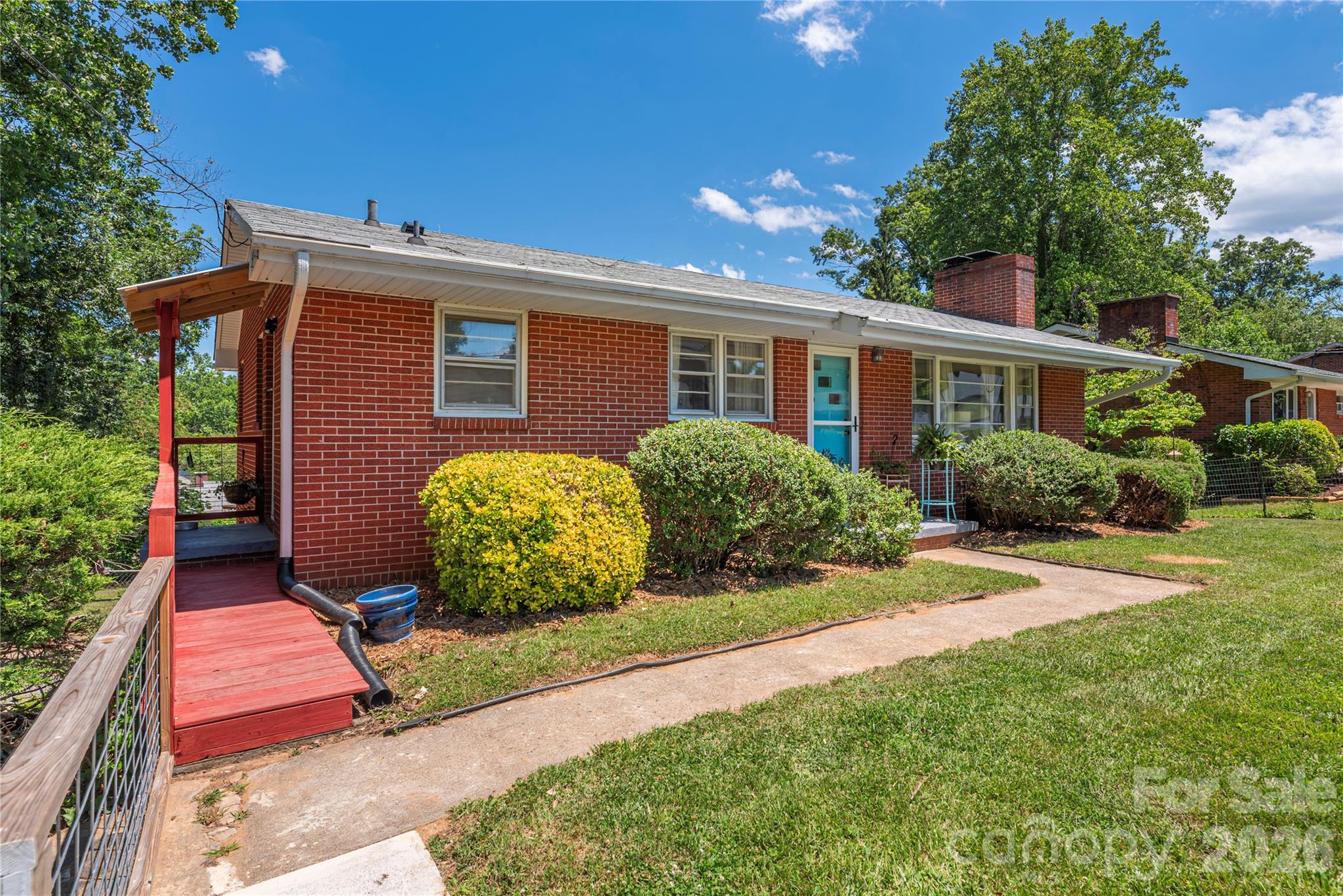 16 Oteen Church Road