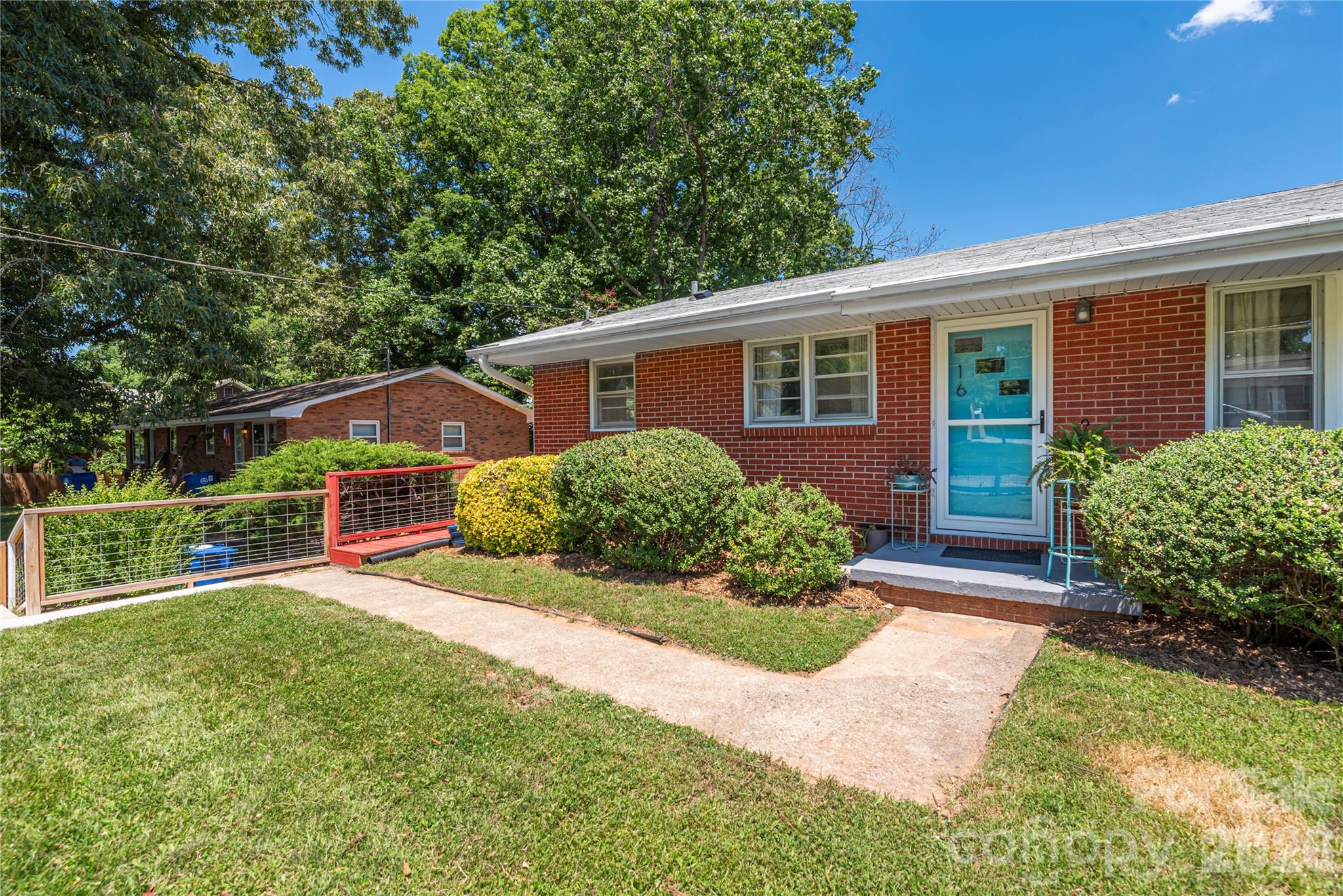 16 Oteen Church Road
