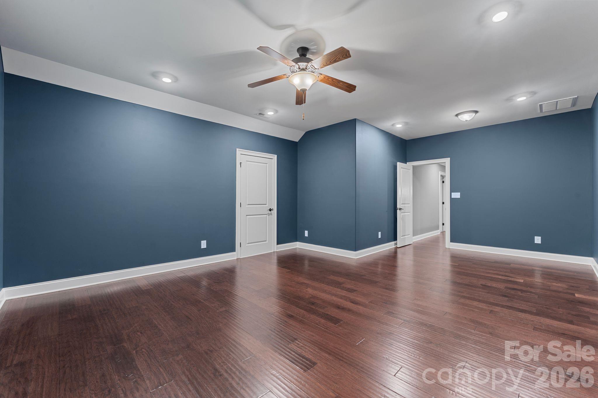 Pebble Bay - Residential