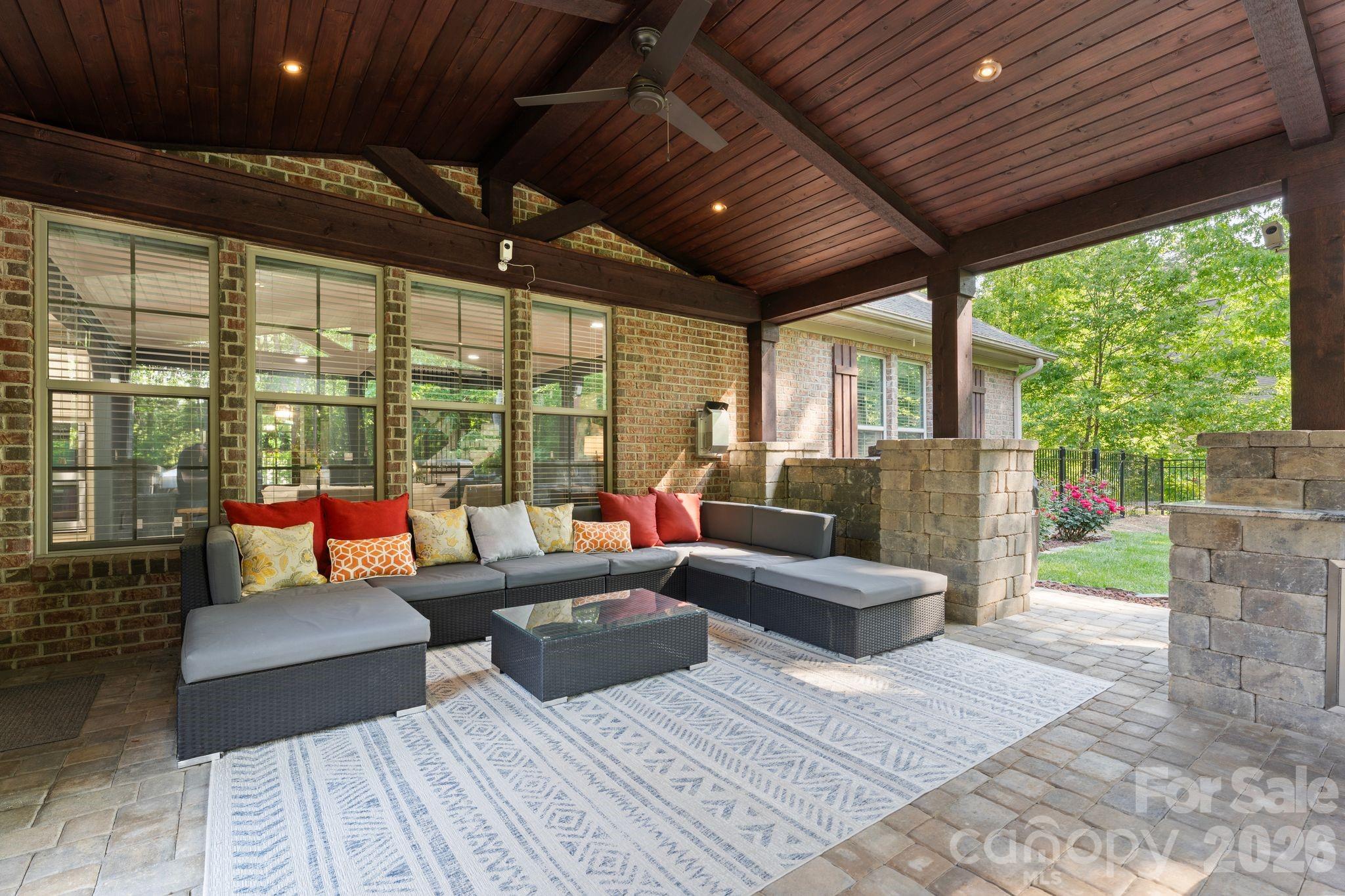 Pebble Bay - Residential