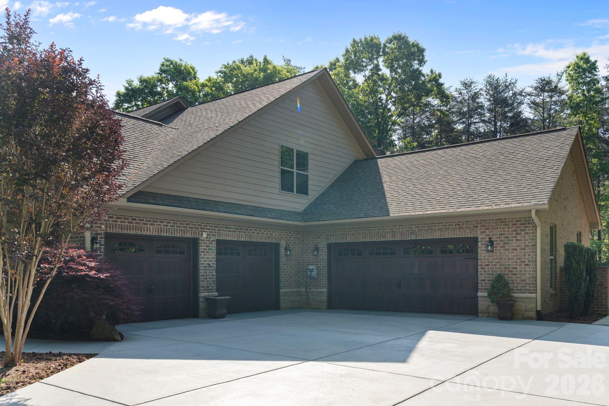 Pebble Bay - Residential