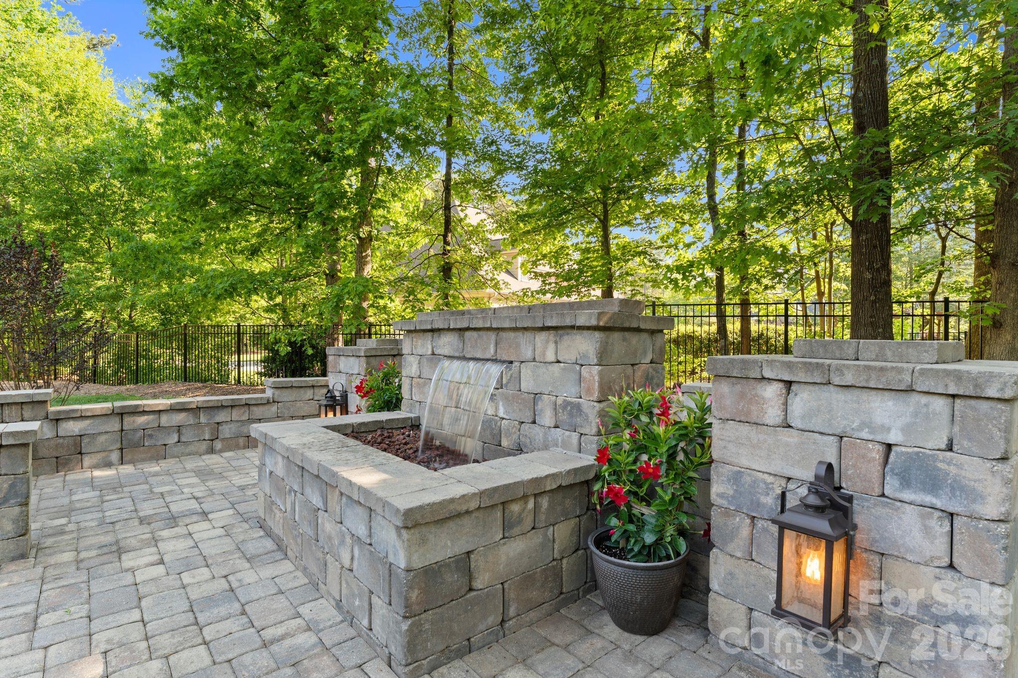 Pebble Bay - Residential