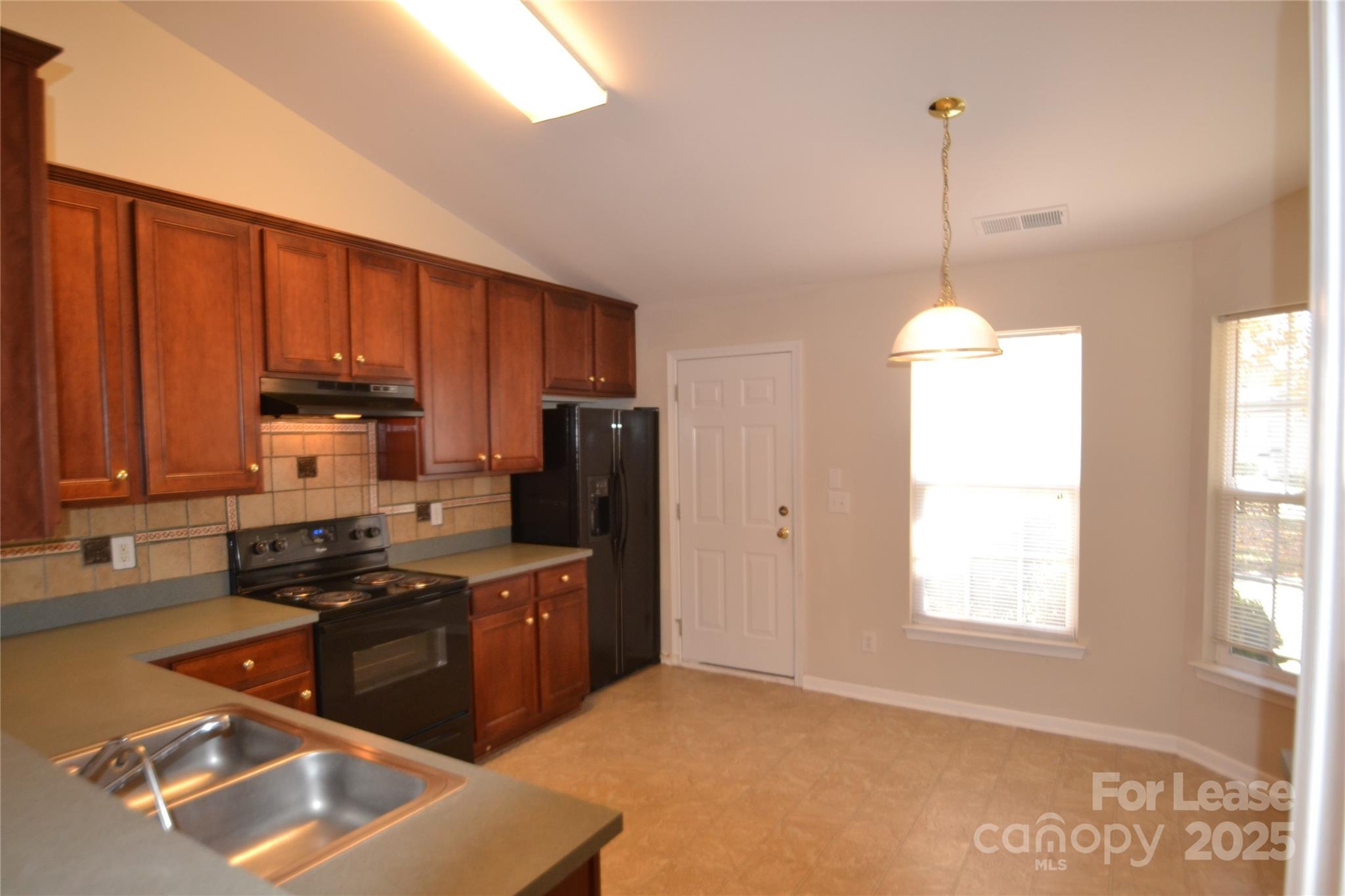 Edgefield - Residential Lease