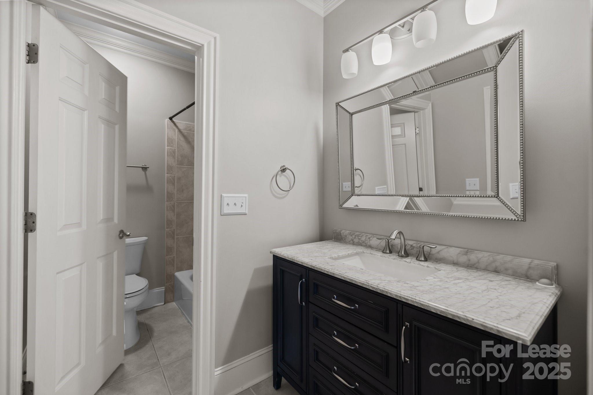 Myers Park - Residential Lease