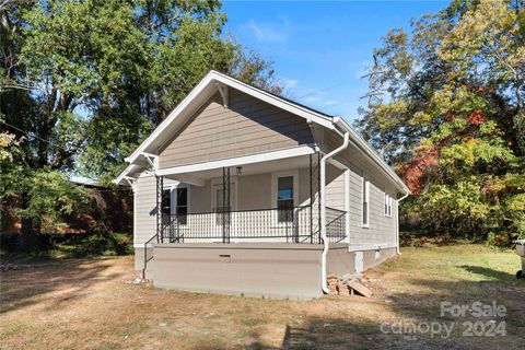 A home in Hickory