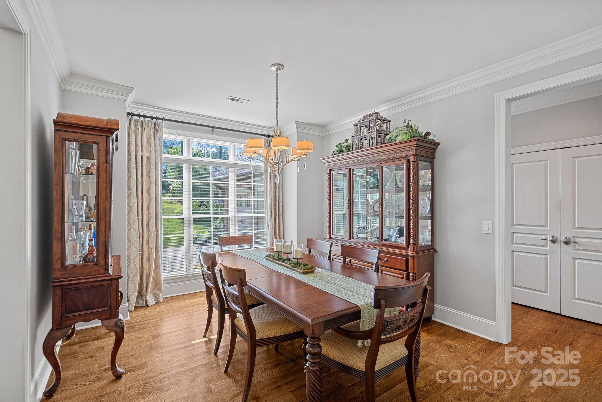 3159 James Plantation Drive