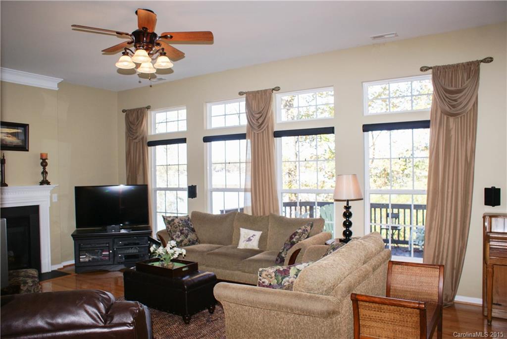 Sunset Point - Residential