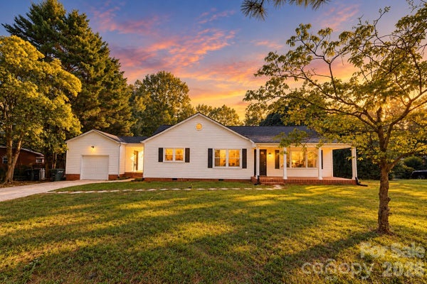 103 S WESTOVER DR, MONROE, NC 28112 - Image 747016f0dd152b3fd07c24fdb7dcacd5/4219174246