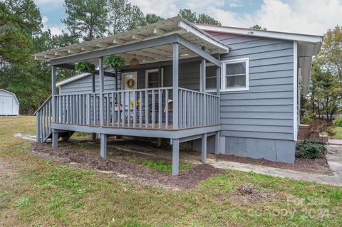 A home in Clover