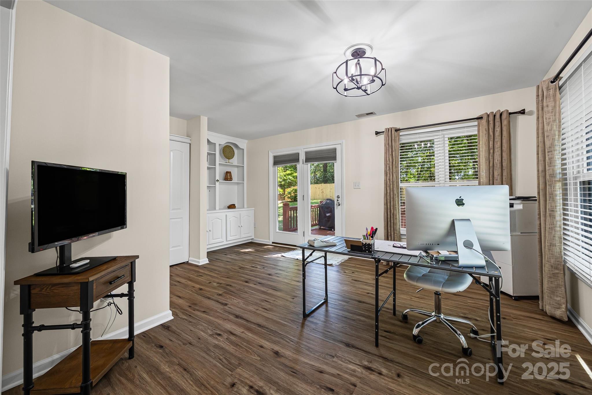 Brandon Forest - Residential