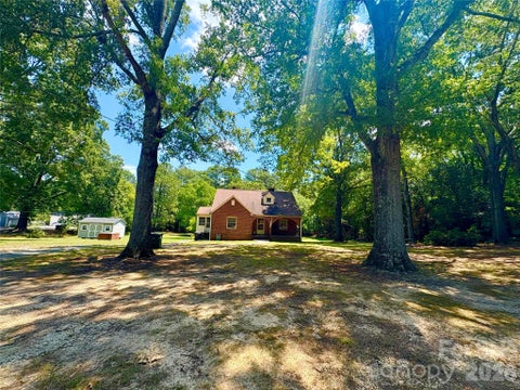 Photo of 1801 Griffith Road, Monroe, NC 28112 (MLS # 4405949)