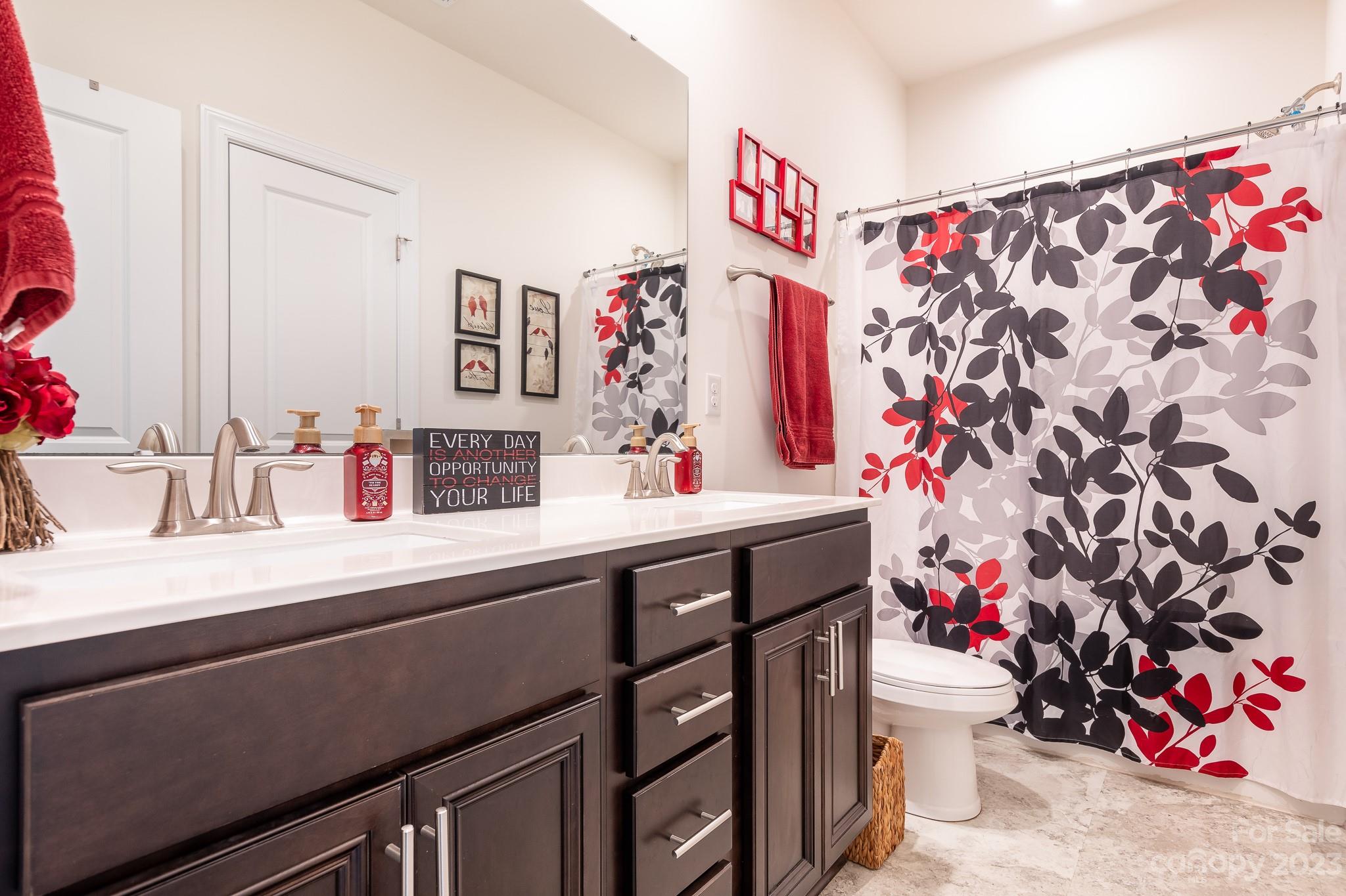 Haywyck Meadows - Residential