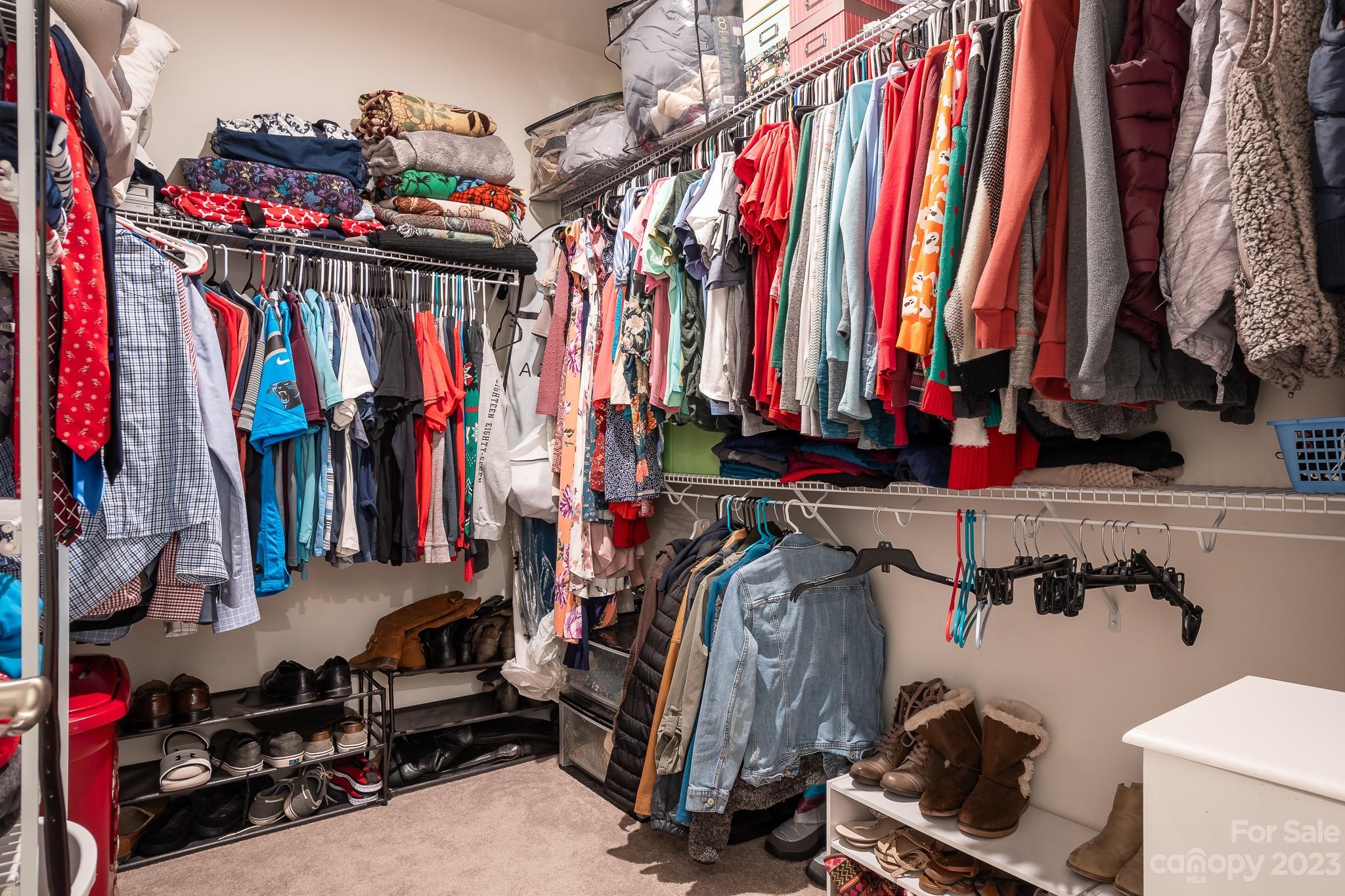 Haywyck Meadows - Residential