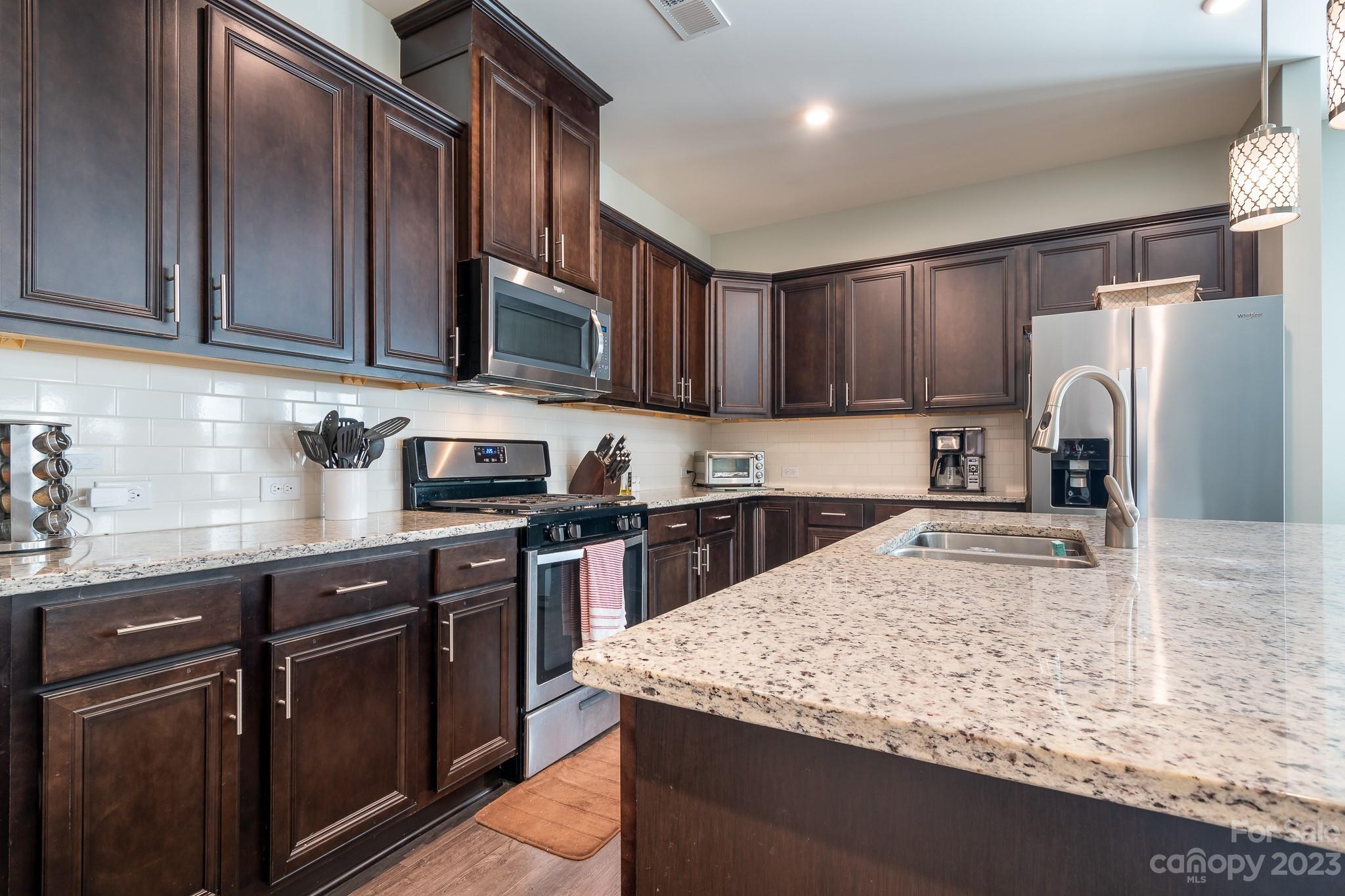 Haywyck Meadows - Residential