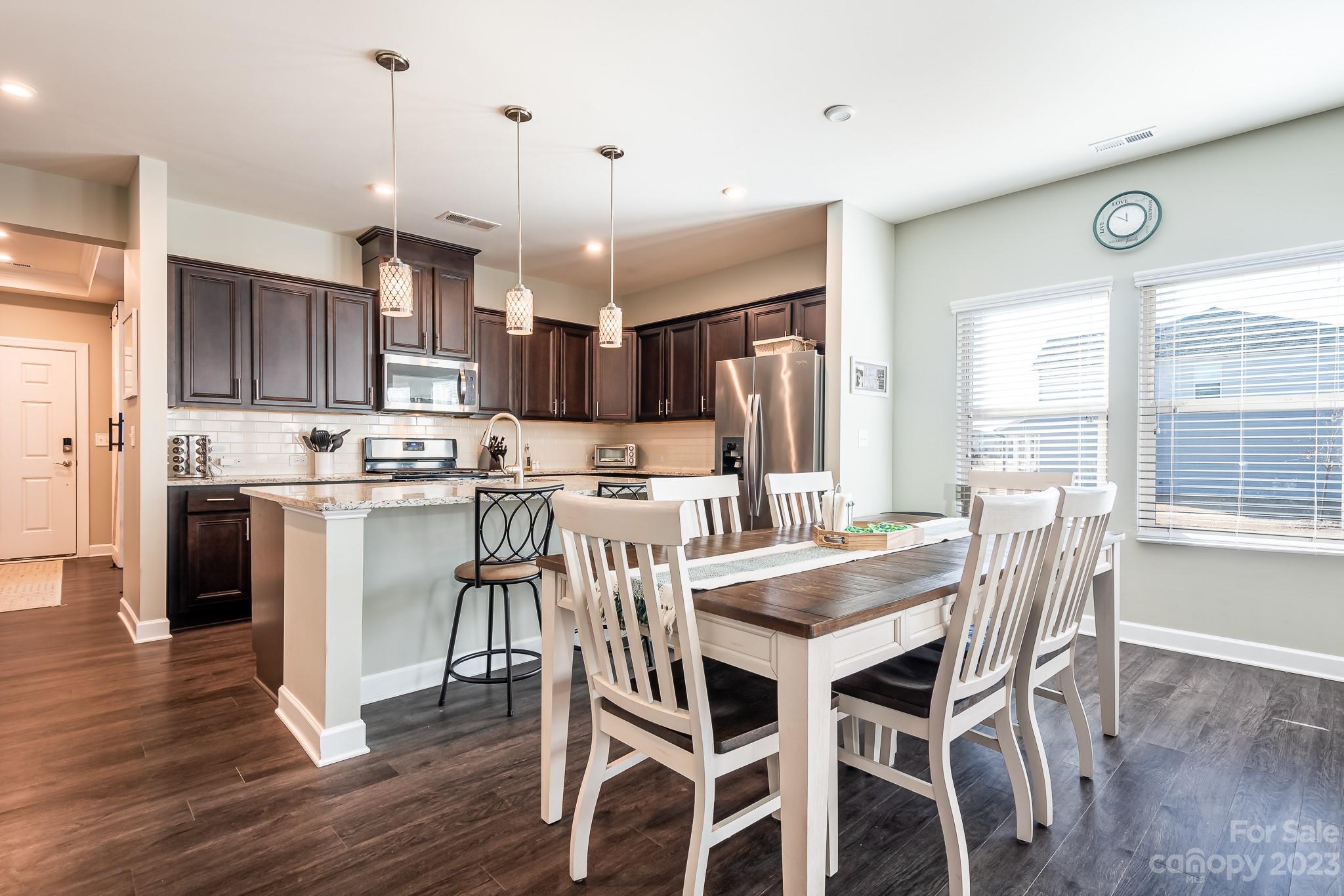 Haywyck Meadows - Residential