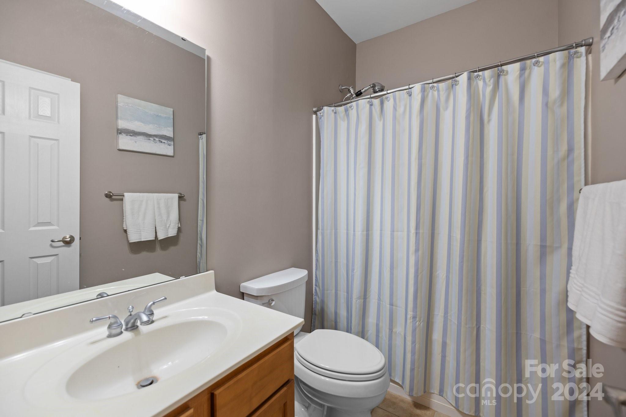 Chadwyck At Regent Park - Residential