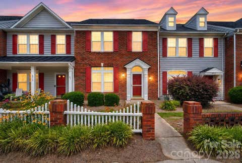 Photo of 6921 Creft Circle, Indian Trail, NC 28079 (MLS # 4392053)