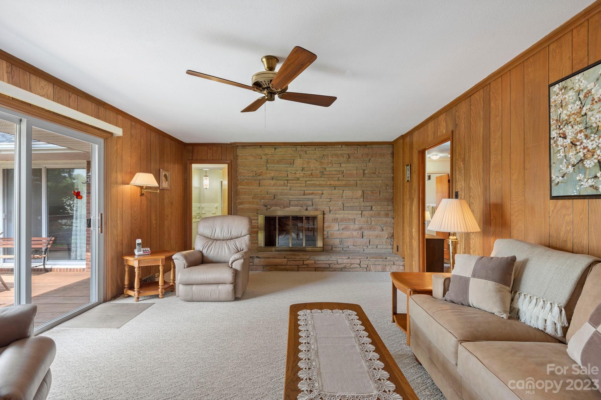 Country Club Estates - Residential