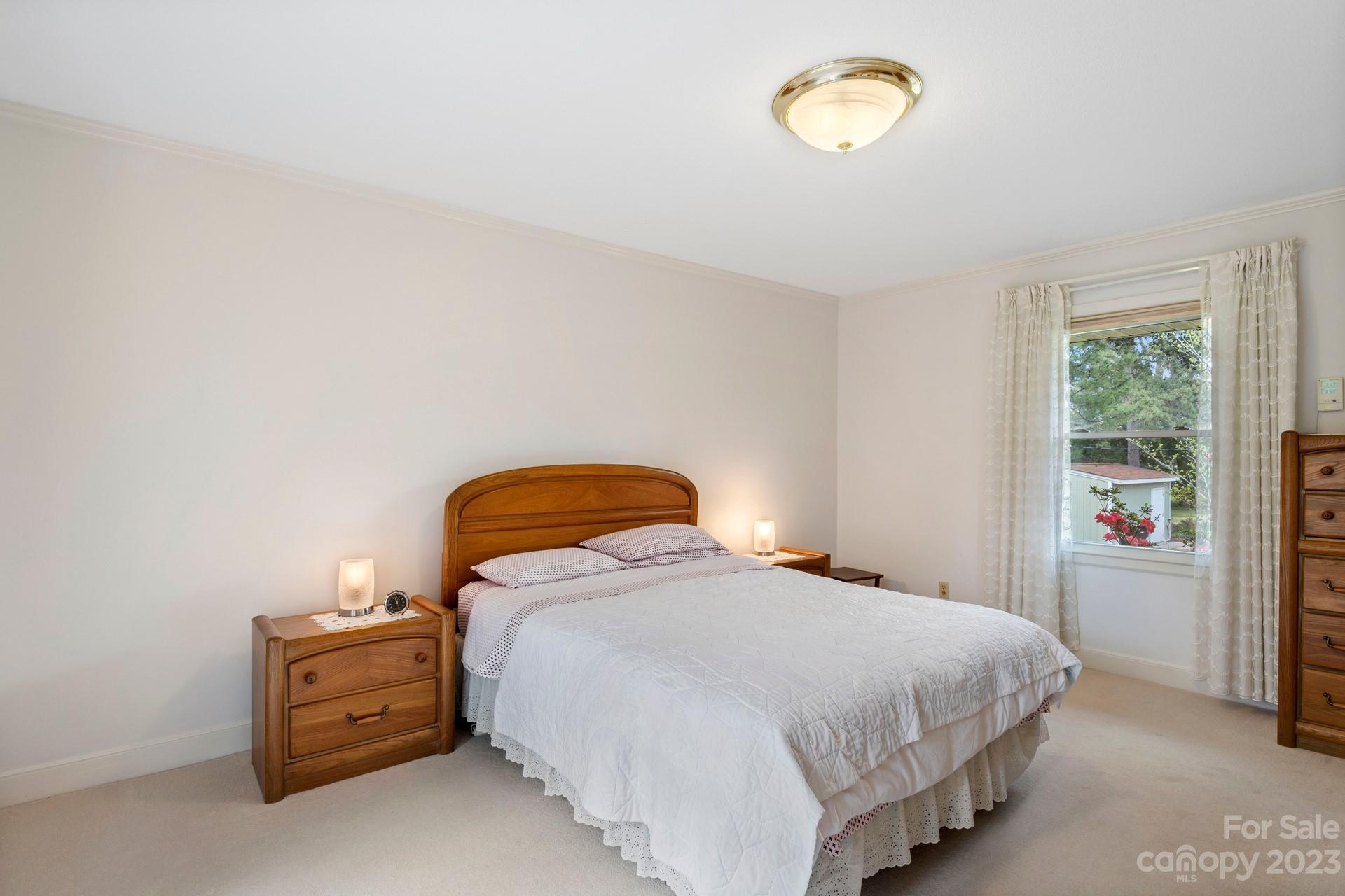 Country Club Estates - Residential