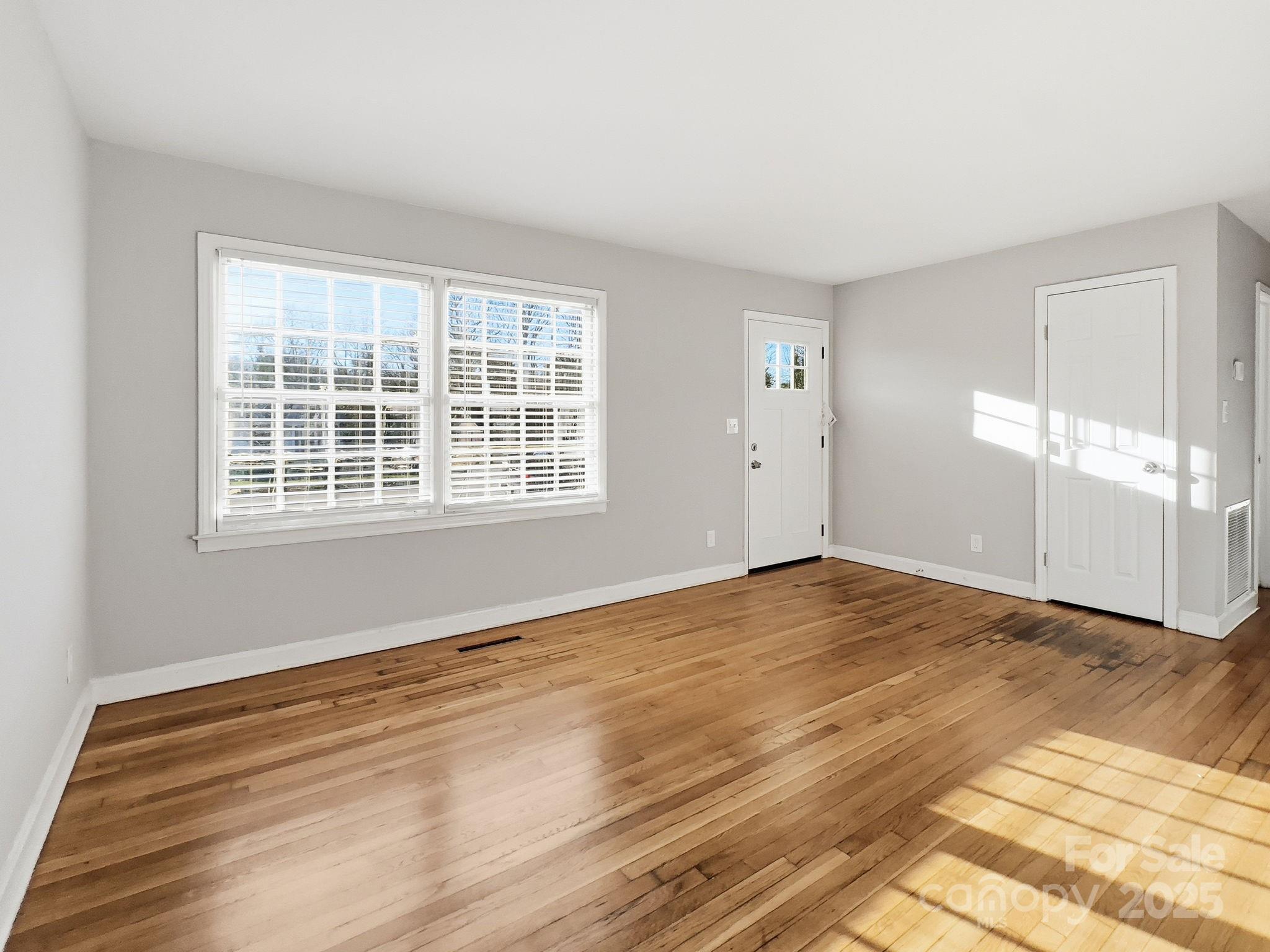 1420 Rollingwood Drive