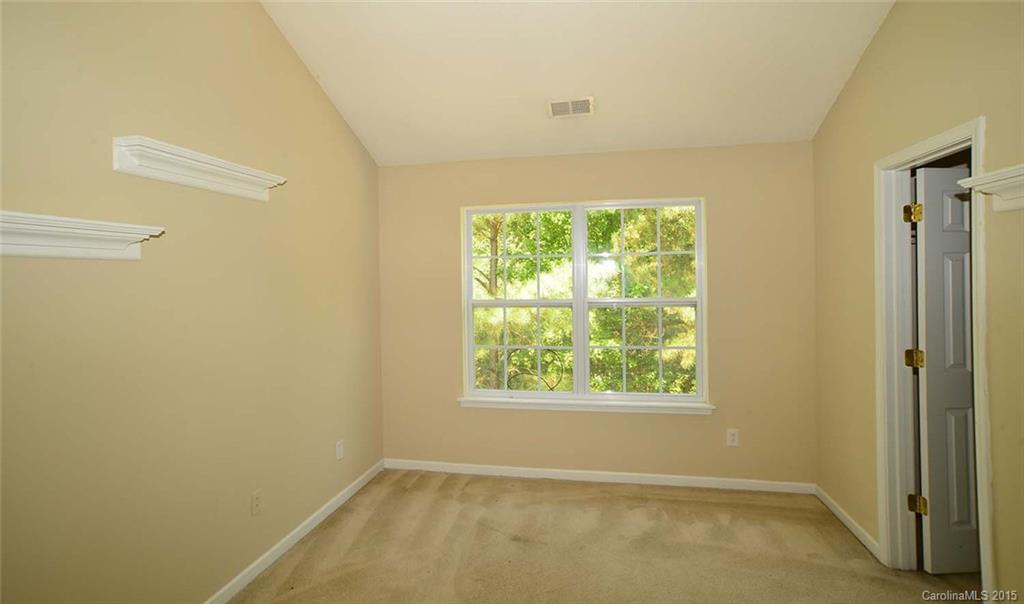 Old Stone Crossing - Residential Lease