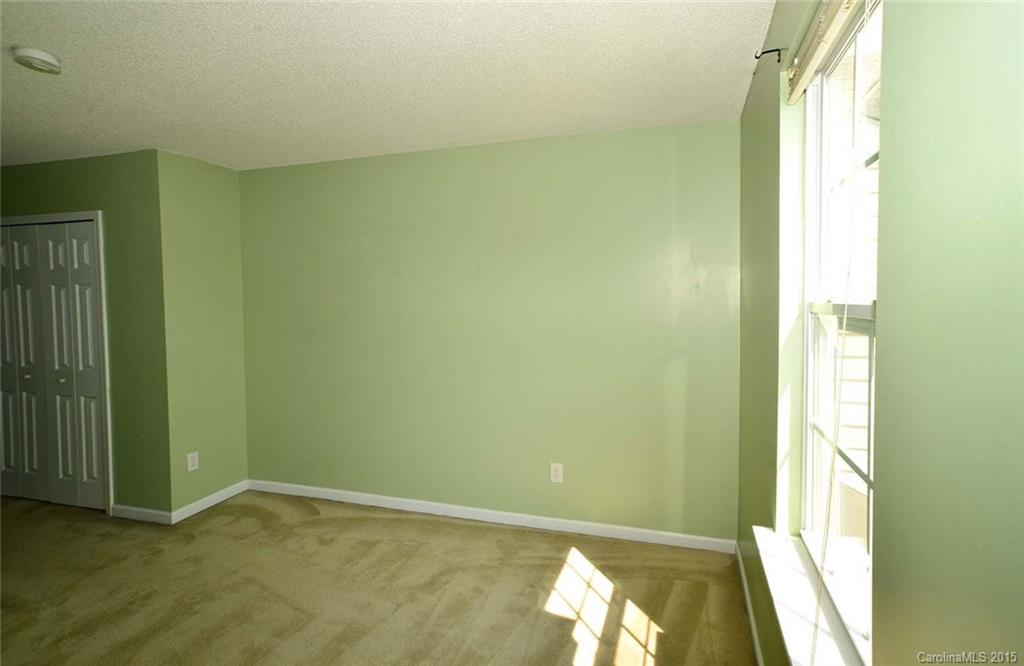 Old Stone Crossing - Residential Lease