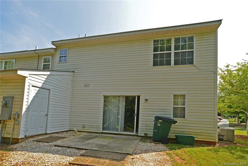 Old Stone Crossing - Residential Lease