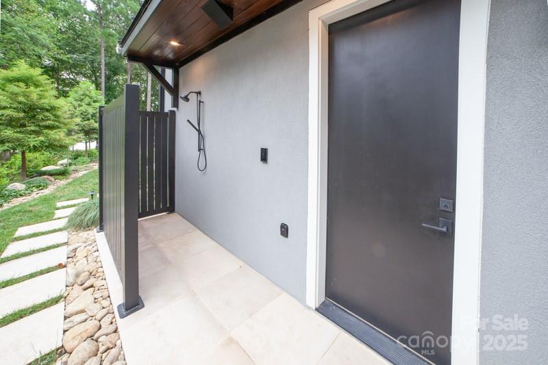 McLean - South Shore - Residential