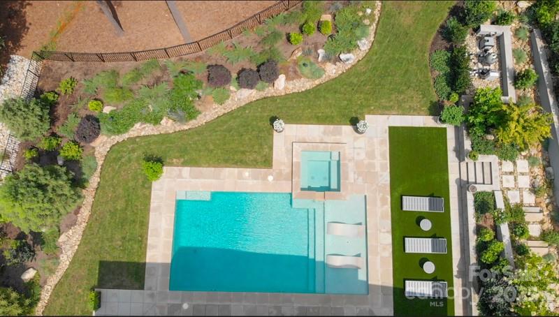 McLean - South Shore - Residential