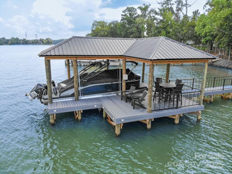 McLean - South Shore - Residential