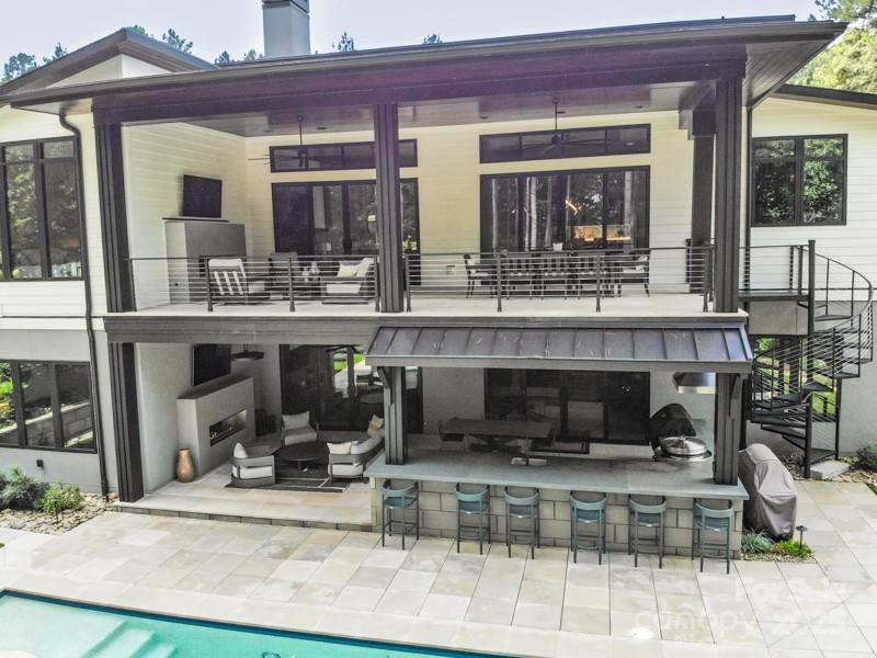 McLean - South Shore - Residential