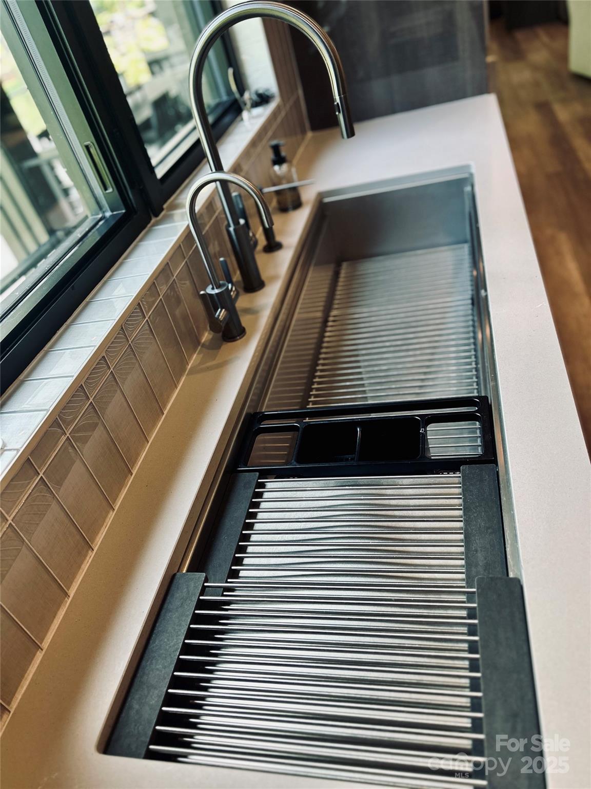 McLean - South Shore - Residential