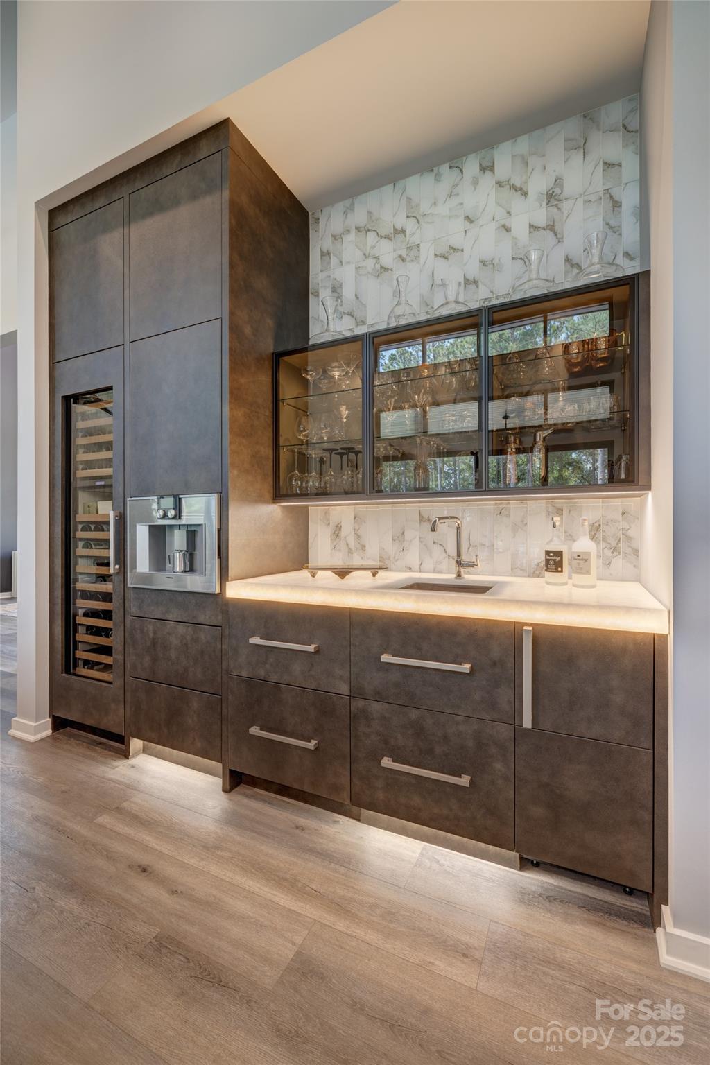 McLean - South Shore - Residential