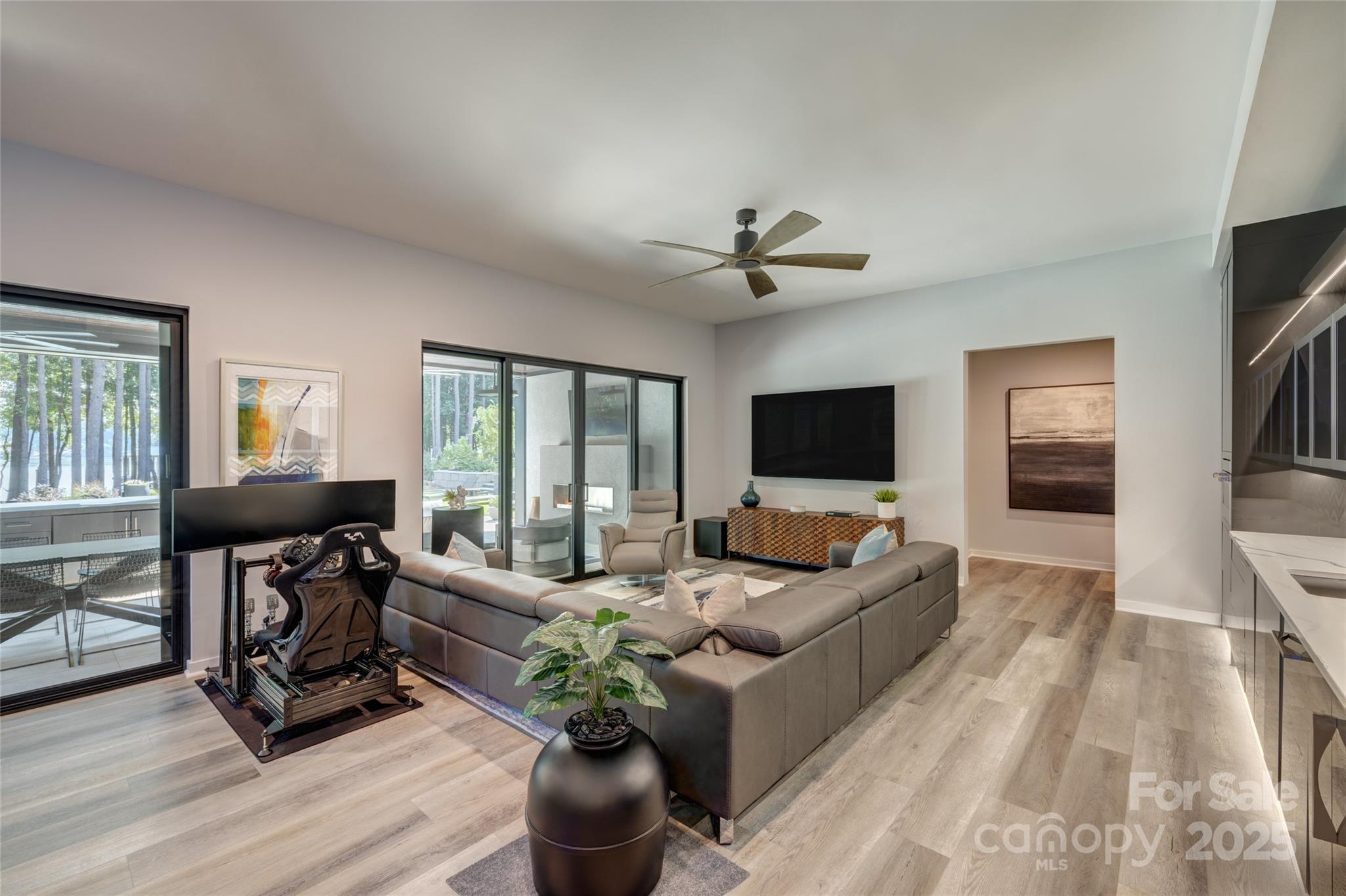 McLean - South Shore - Residential