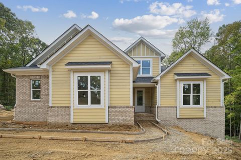 Photo of 2416 Forrestbrook Drive, Kannapolis, NC 28083 (MLS # 4308071)