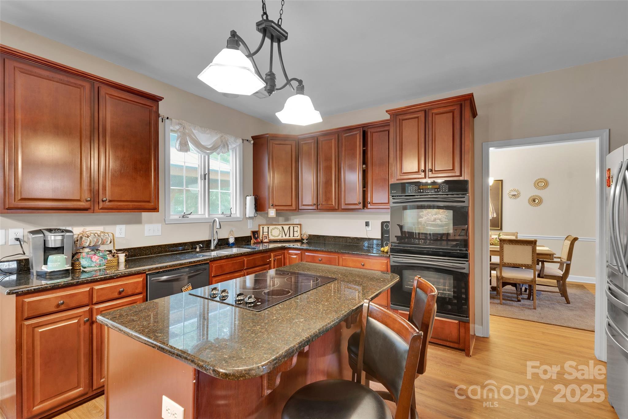 Knightsbridge - Residential