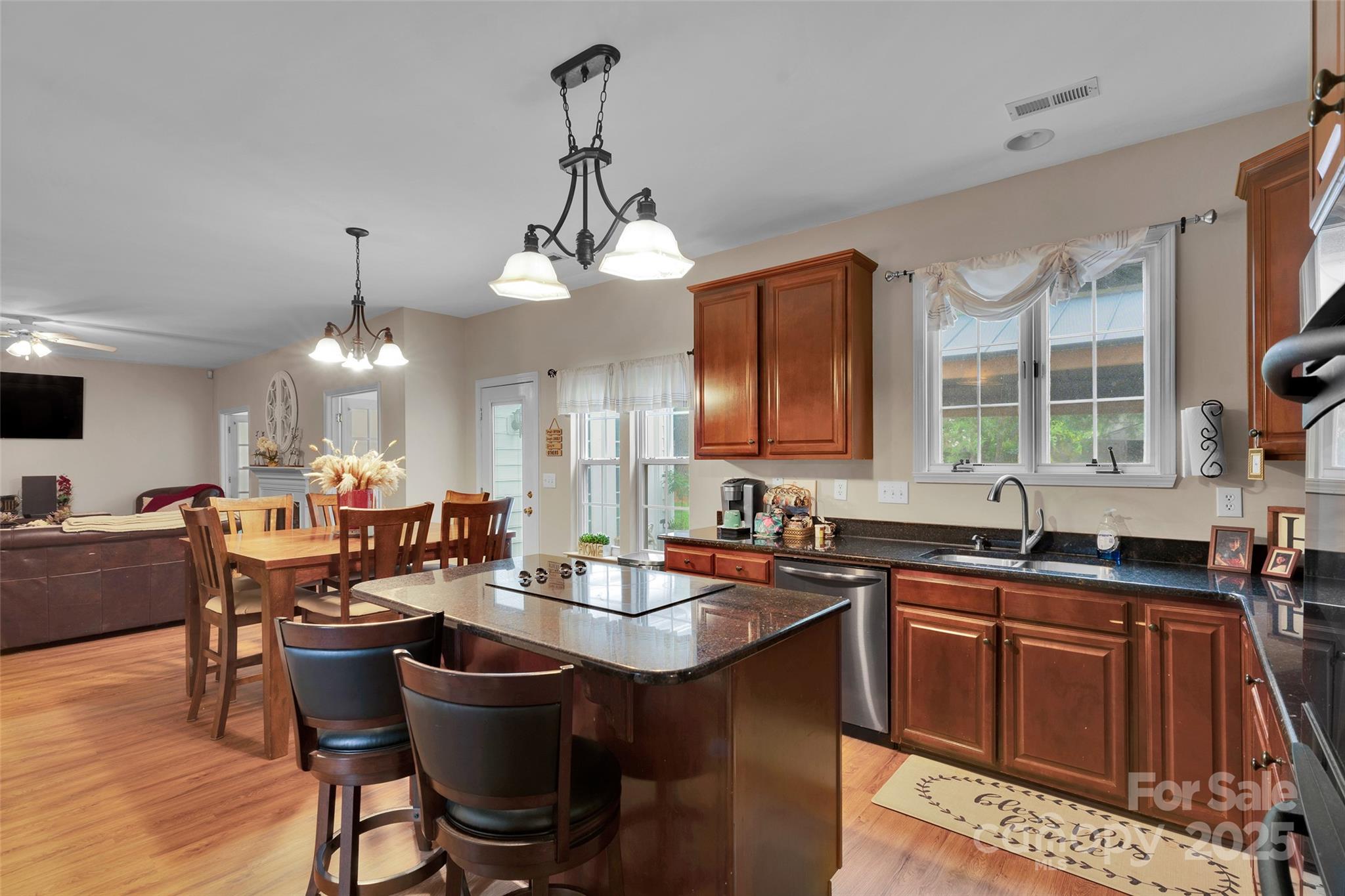 Knightsbridge - Residential