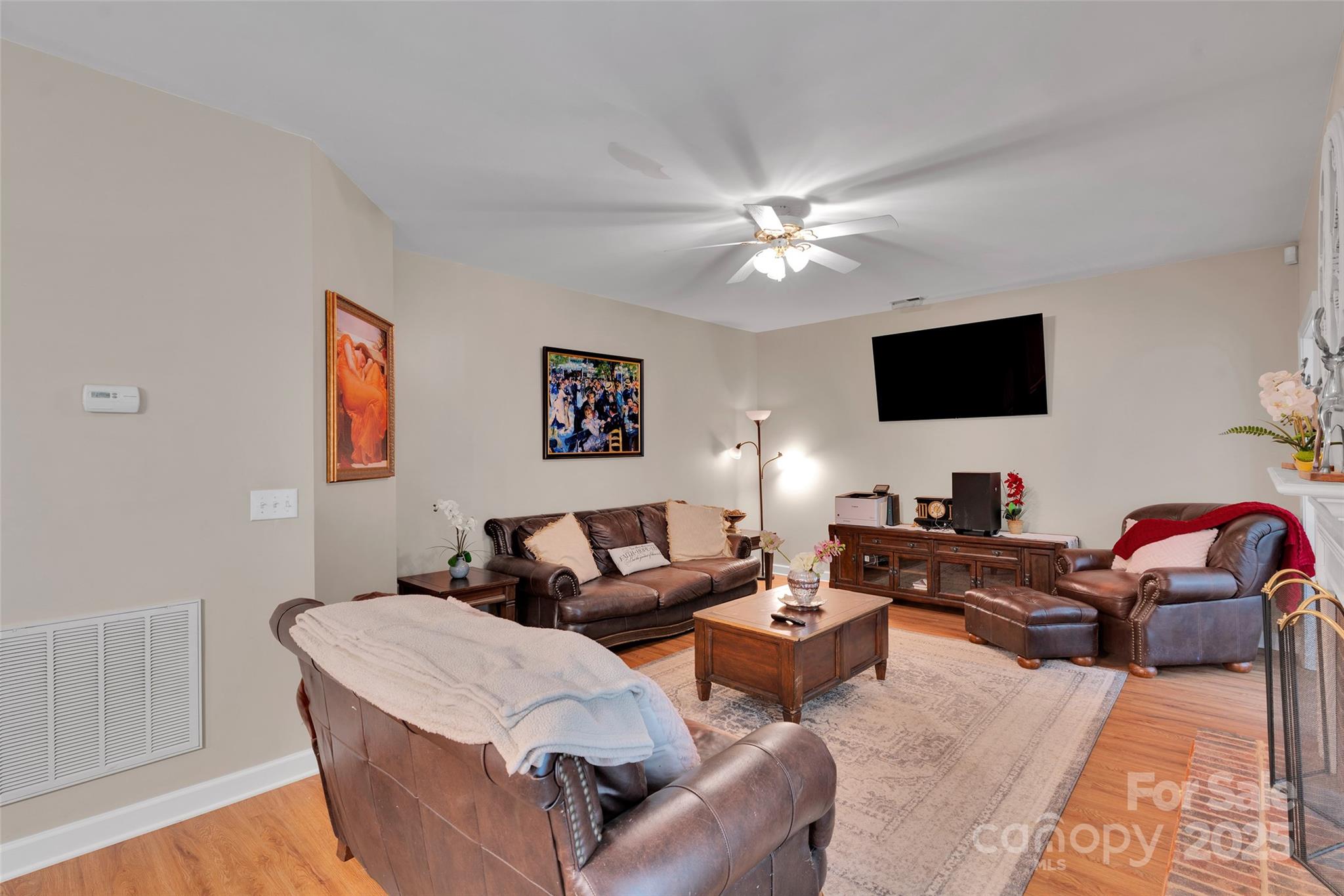 Knightsbridge - Residential