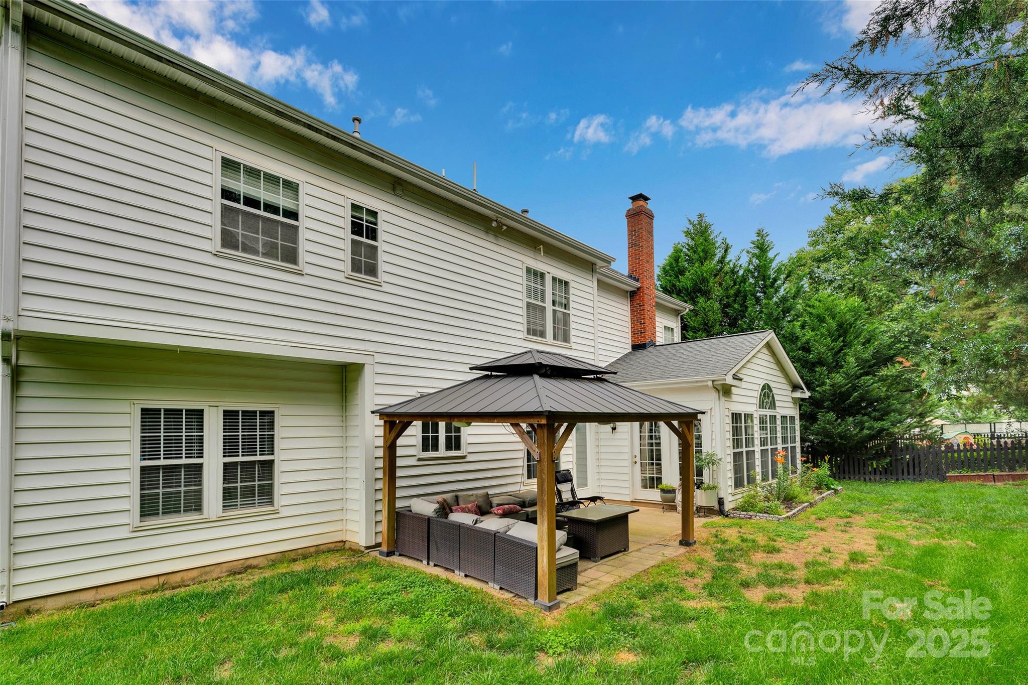 Knightsbridge - Residential