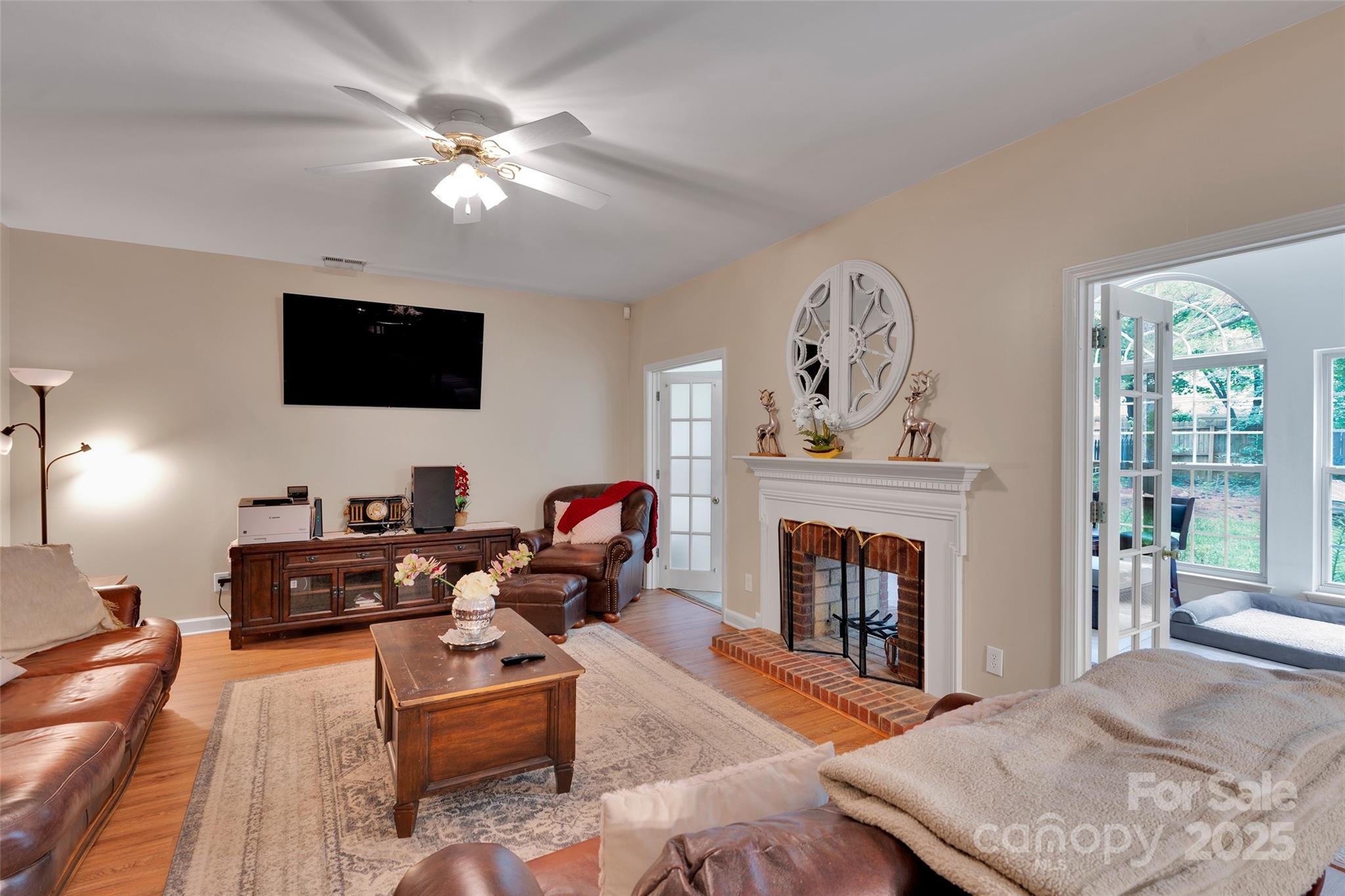 Knightsbridge - Residential