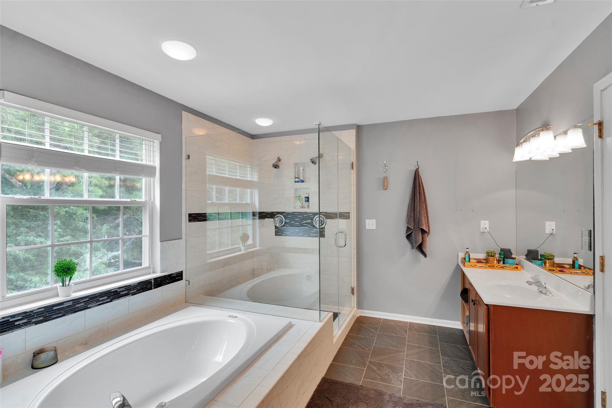 Knightsbridge - Residential