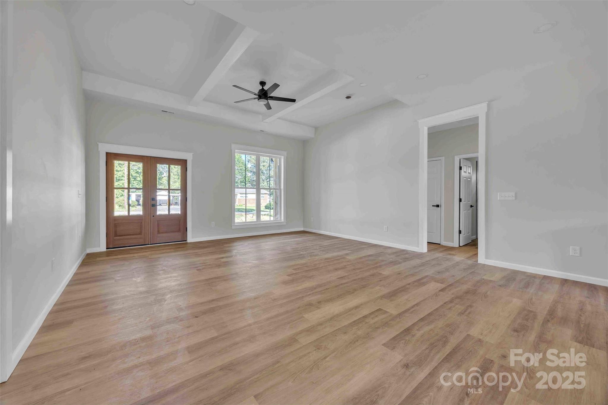 1909 33rd Street NE