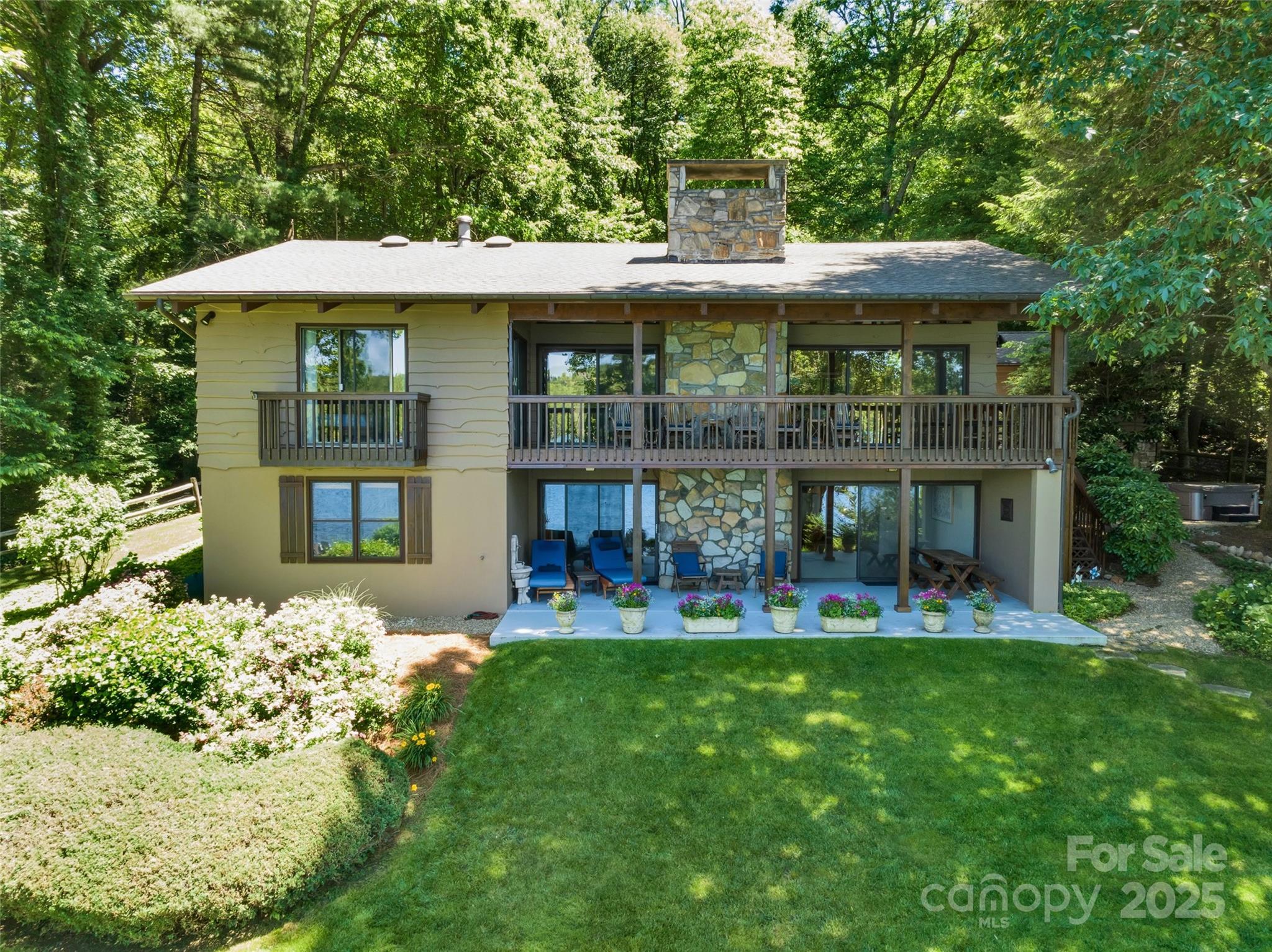 Lake Toxaway Estates - Residential