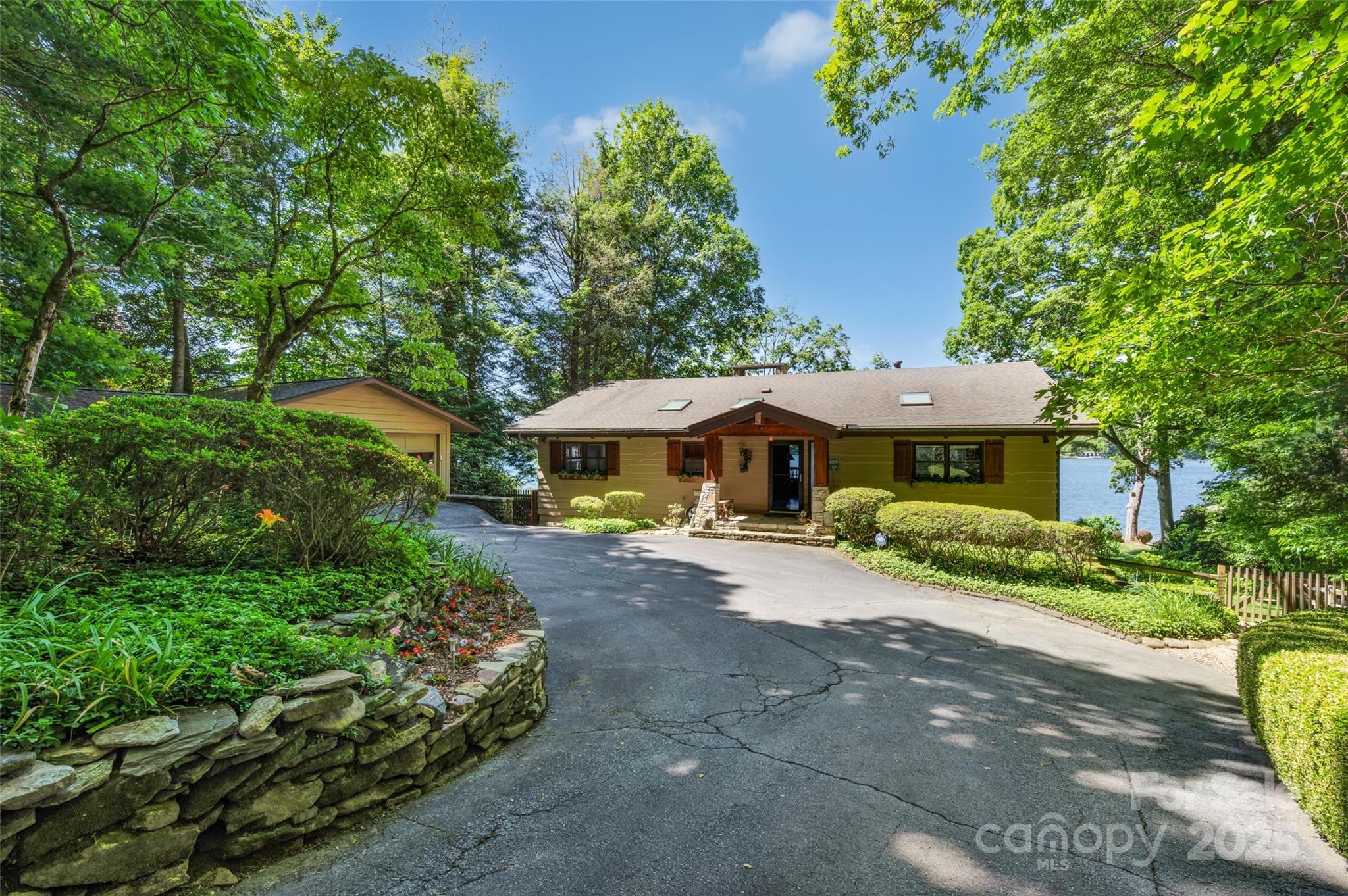 Lake Toxaway Estates - Residential