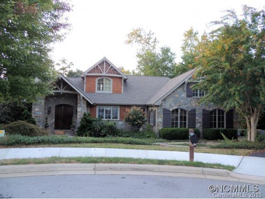 Beautiful lakefront home. Sold when listed.