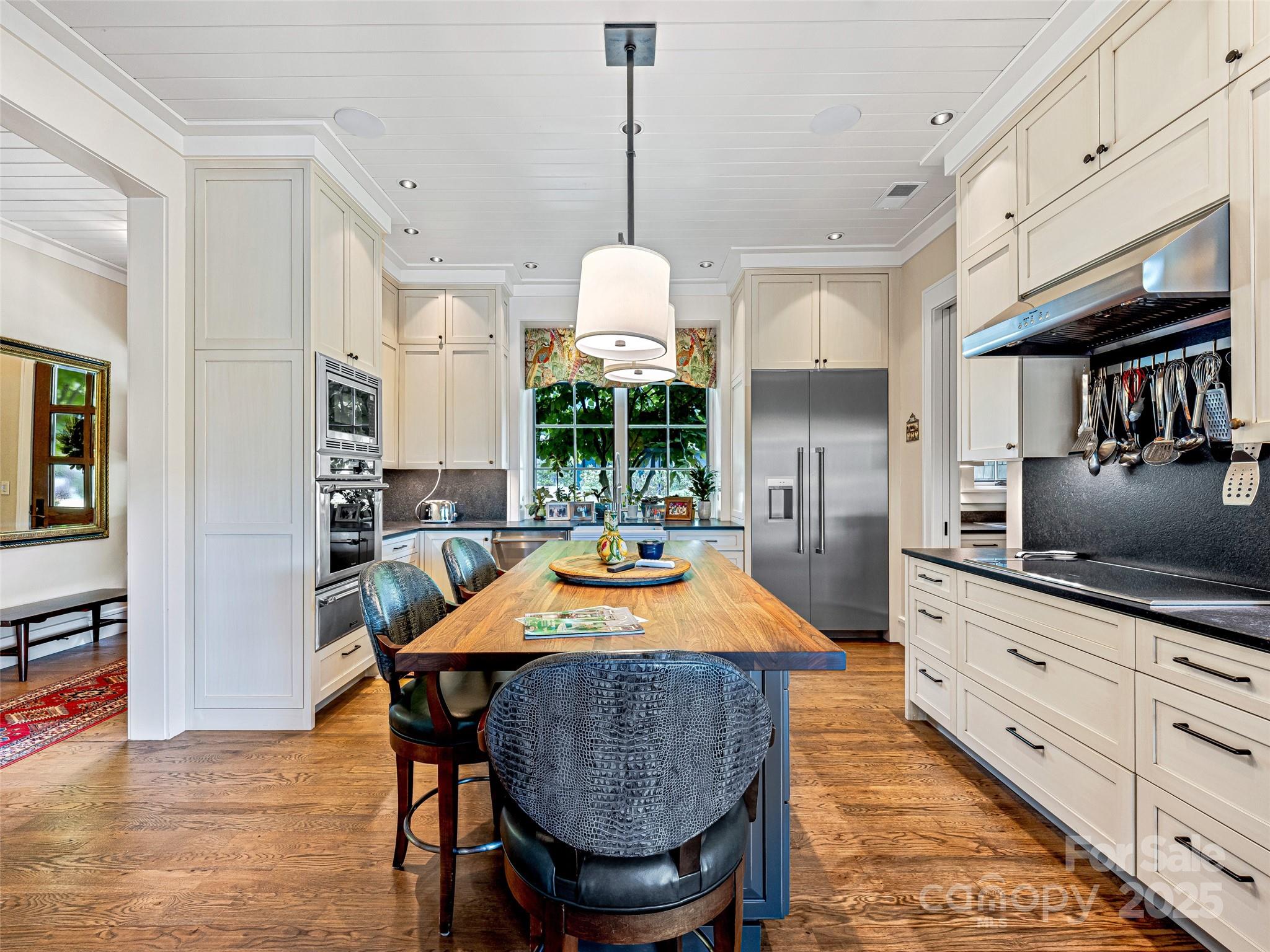 Thoms Estate - Residential