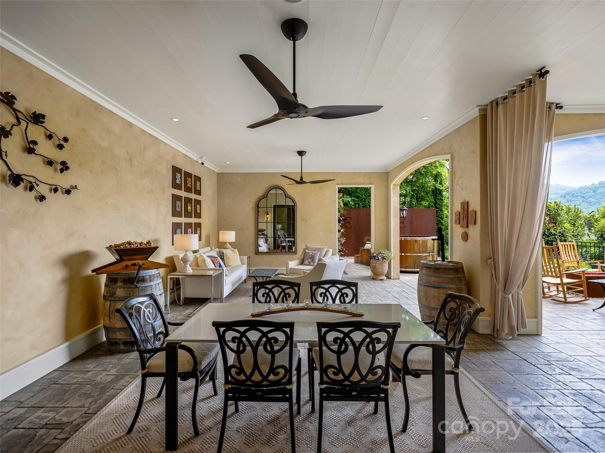 Thoms Estate - Residential