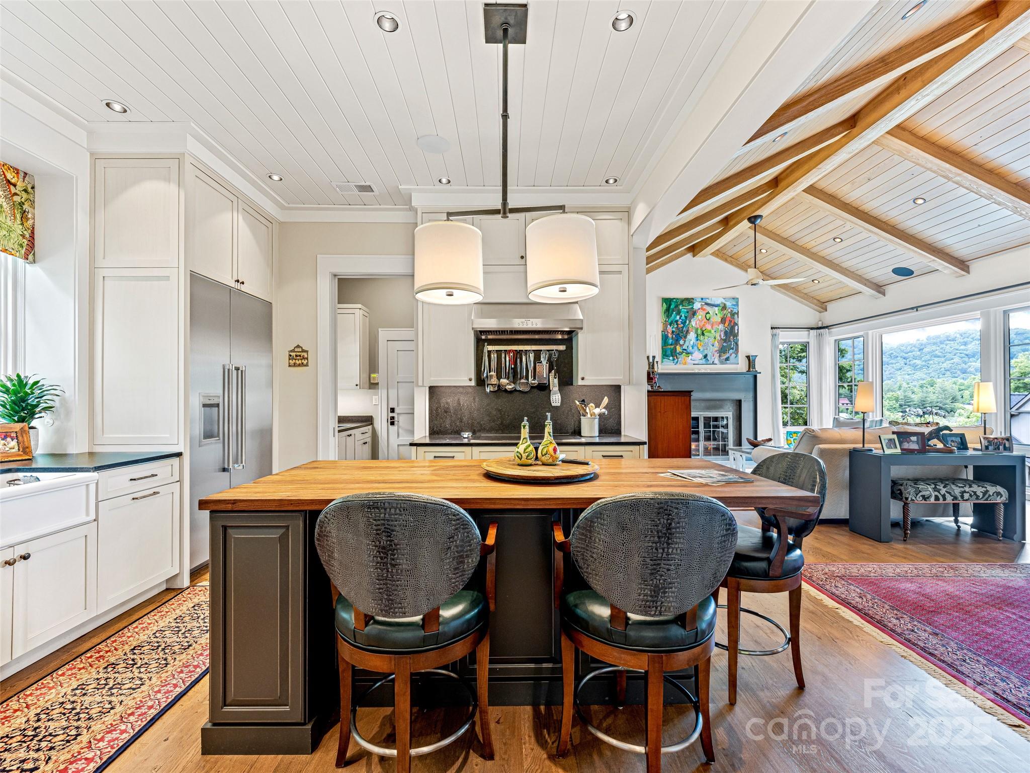 Thoms Estate - Residential