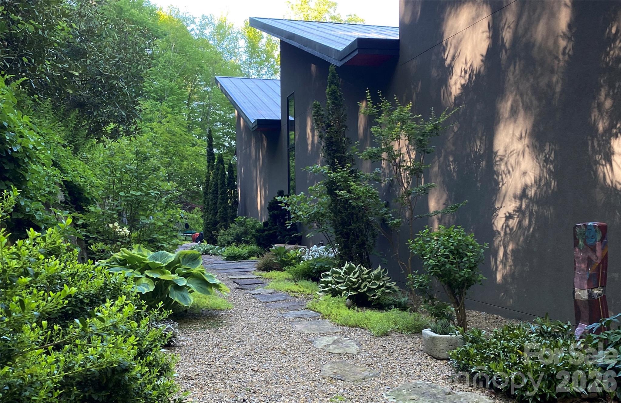 33 Robinson Creek Road