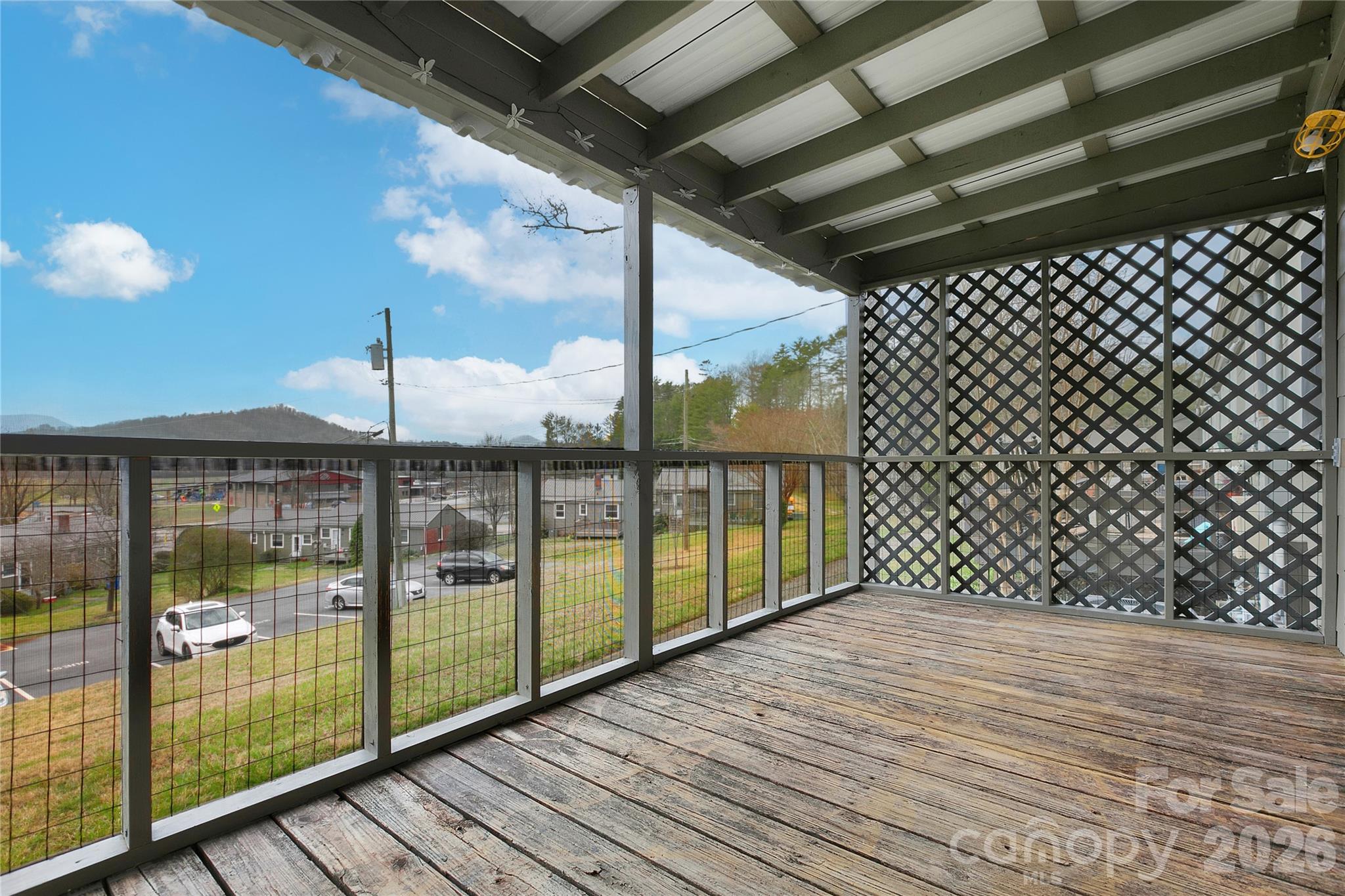 Sapphire Manor - Residential